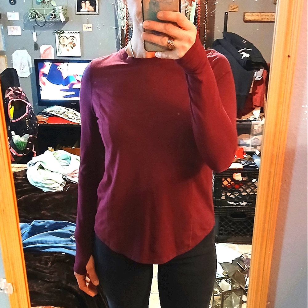 🎈Avia🎈 BUY 1 GET 1 FREE ALL LISTINGS🎈Athletic Top w/ Thumbholes Sz S - Picture 4 of 10